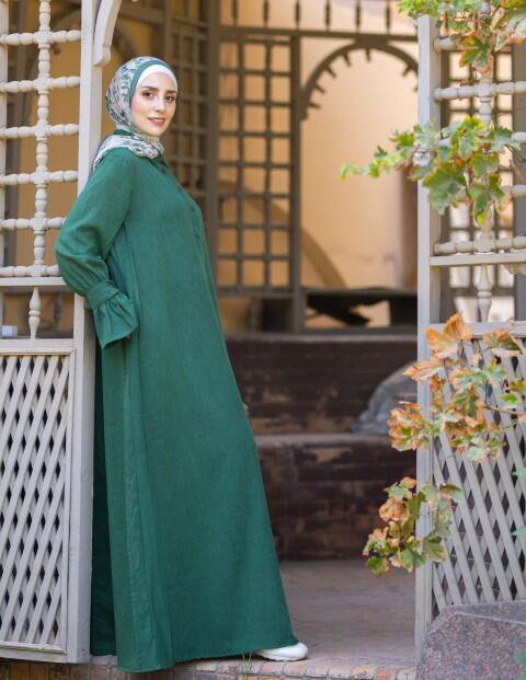 Green Dress image 1