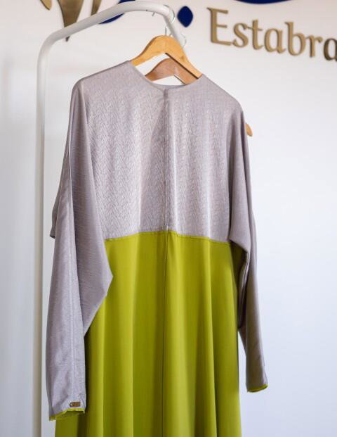 Royal green dress image 1