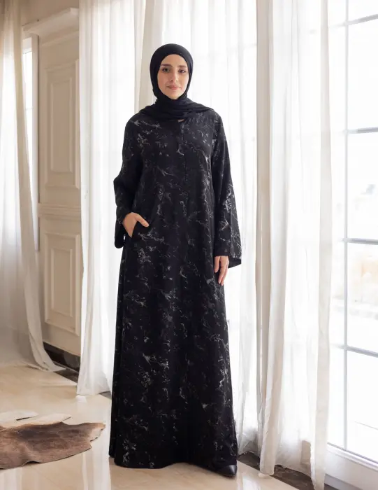 عبايه خامه جاكار حرير اسود في جراي image 2