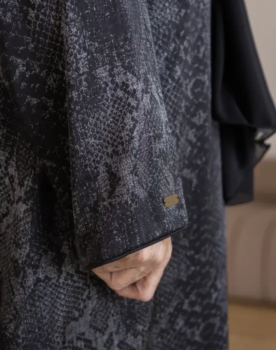 Jackar crash Fancy Abaya silver image 6