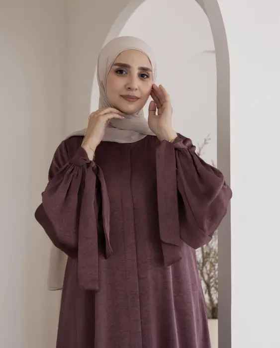 Cashmere abaya image 2