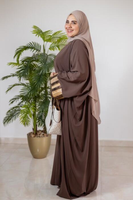 Abaya image 1