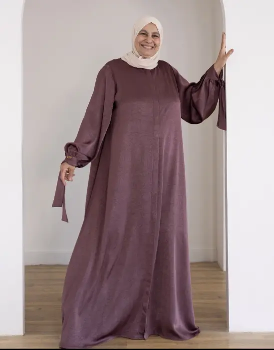 Cashmere abaya image 5