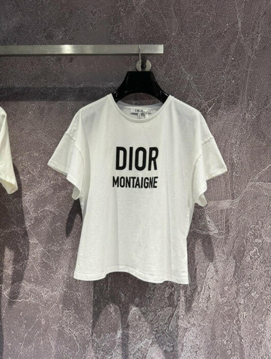 Dior image 0