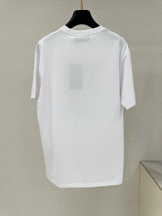 Gucci clothes image 1