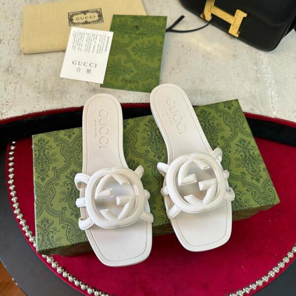 Cucci shoes image 1