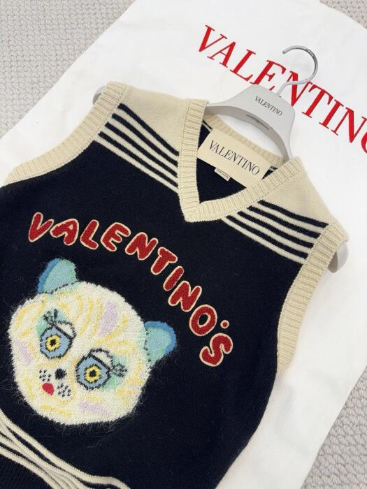 Valentino Clothes image 1