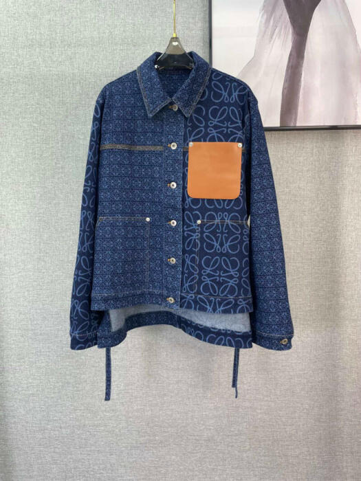 Loewe Clothes image 0