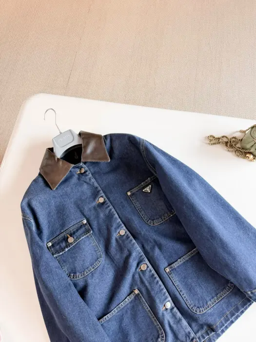 Prada clothes image 1