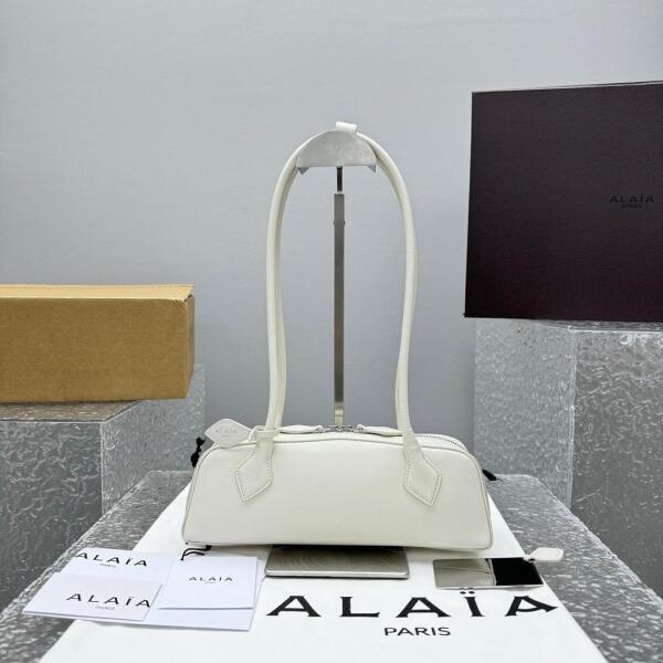 Alaia Bag image 0