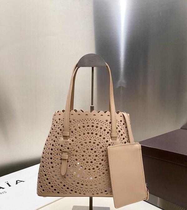 Alaia Bag image 0