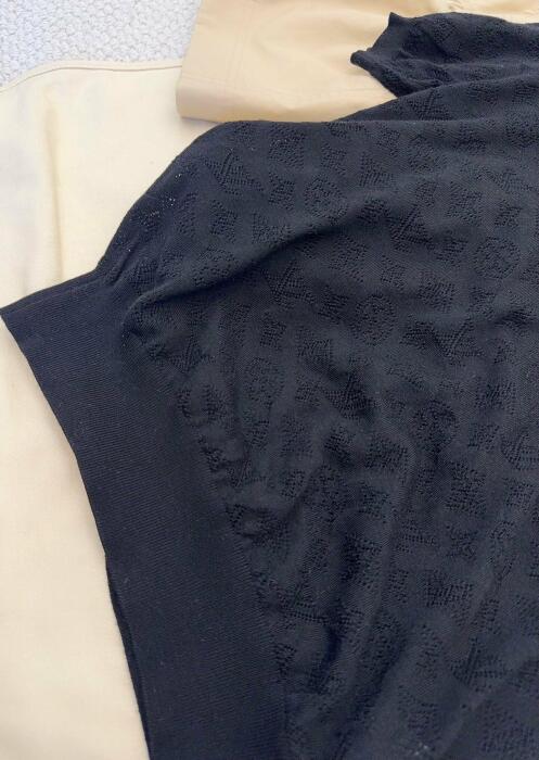 LV Clothes image 2