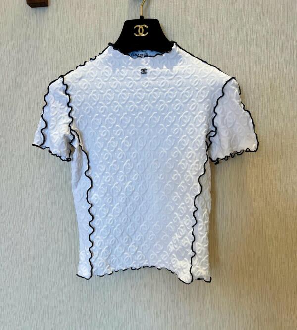 Chanel Clothes image 0