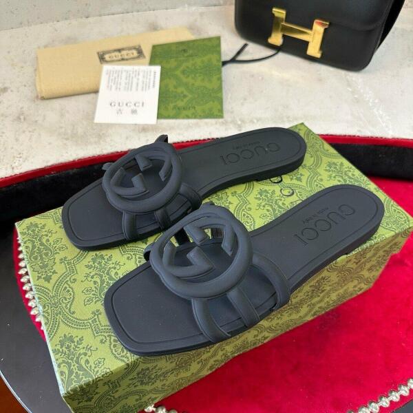 Cucci shoes image 0