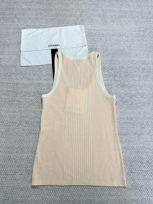 Chanel Clothes image 1