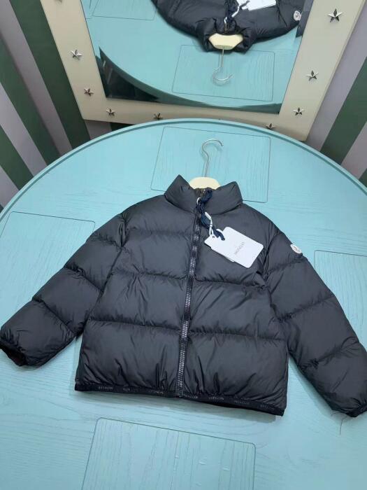 Moncler  kids image 1