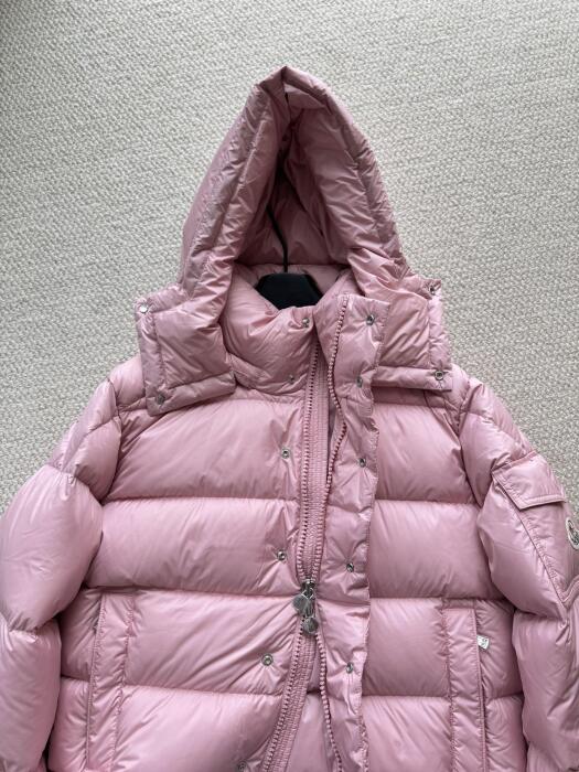 Moncler  image 2