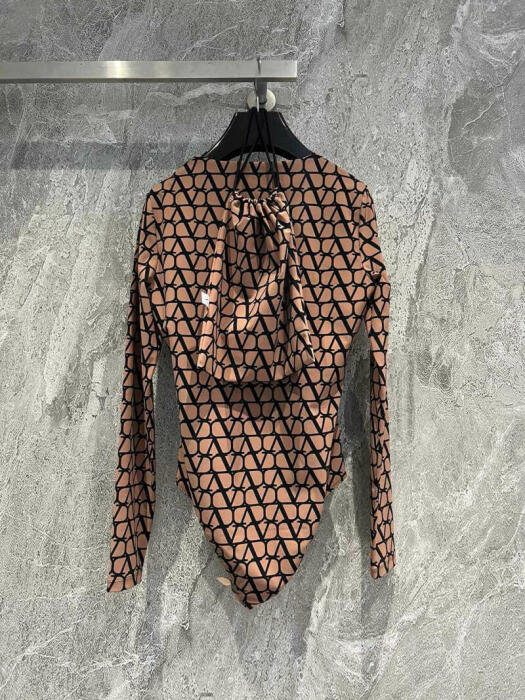 Valentino Clothes image 1