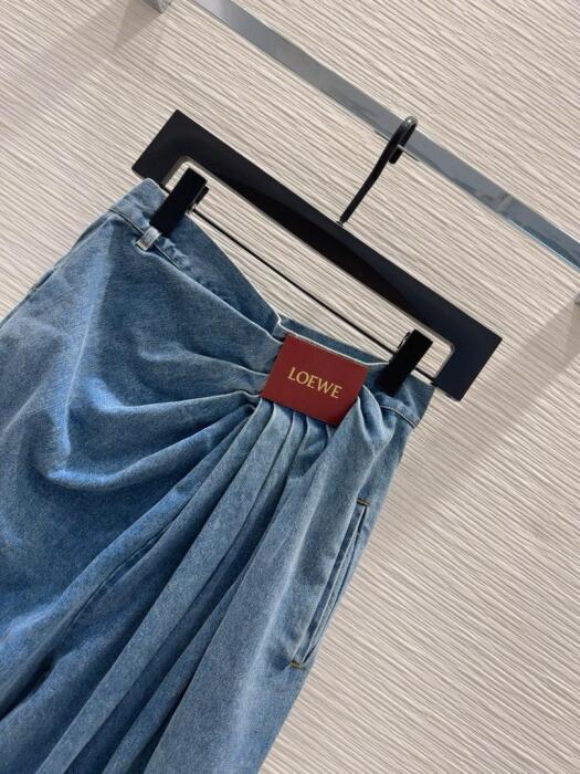 Loewe image 1