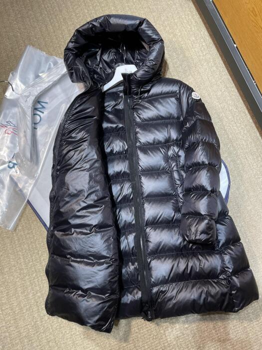 Moncler  image 2