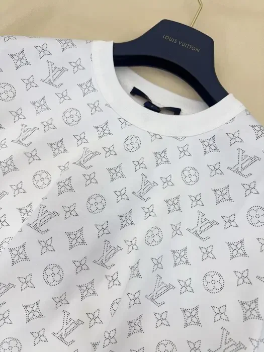 Lv tshirt  image 4