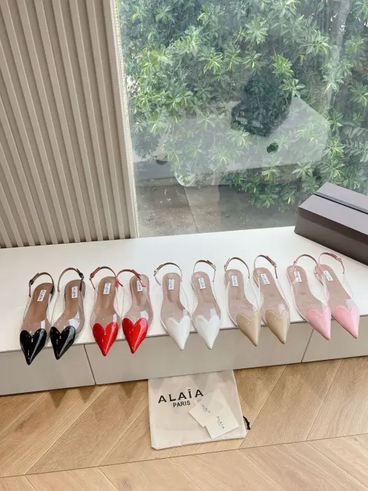 Alaia  image 0
