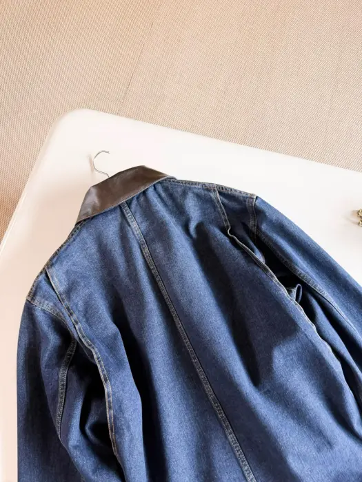 Prada clothes image 2