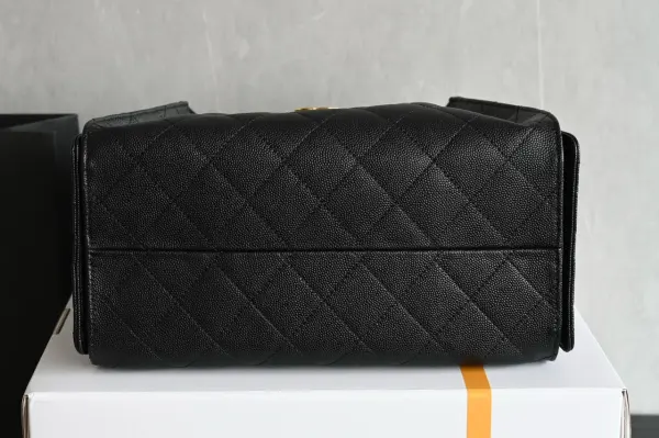 Chanel bag  image 6