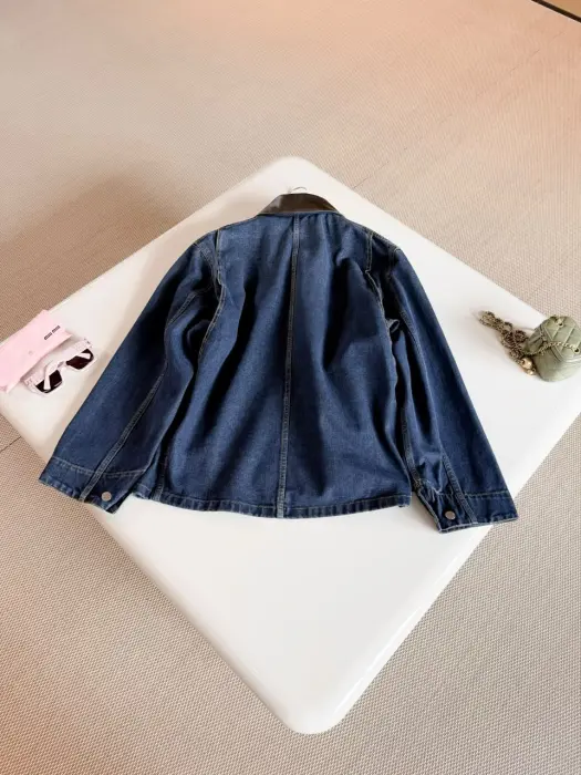Prada clothes image 4
