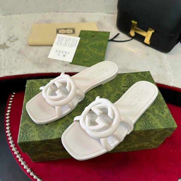 Cucci shoes image 0
