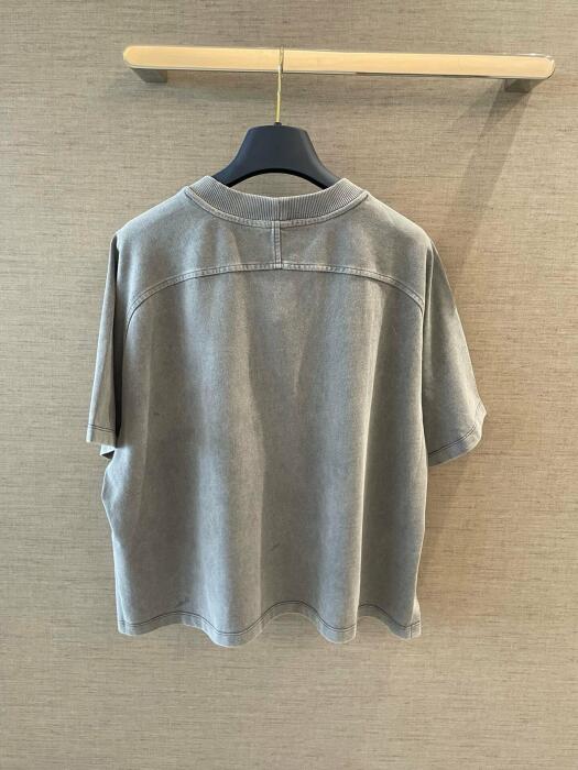 LV Clothes image 1