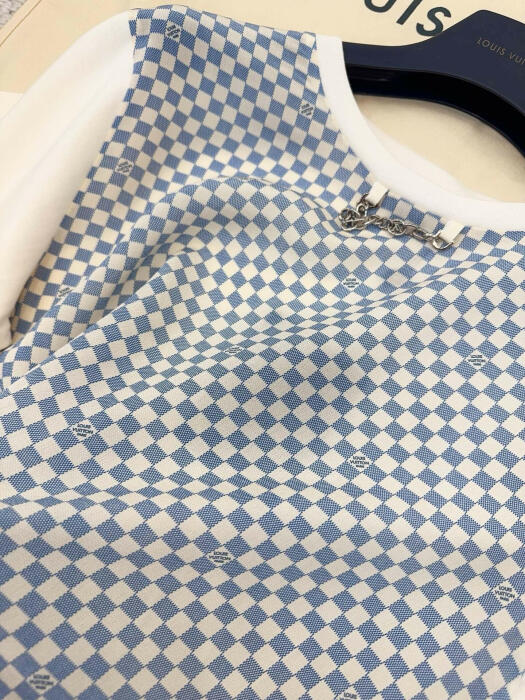 LV Clothes image 1