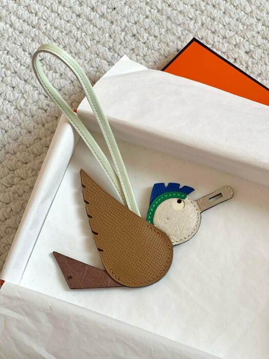 HERMES image 0