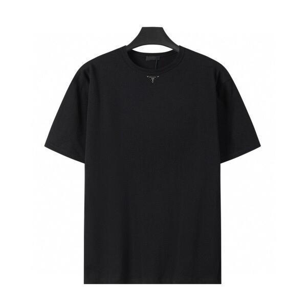 Prada  image 1