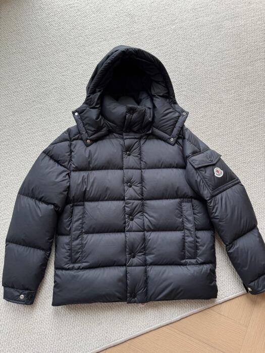 Moncler  image 0