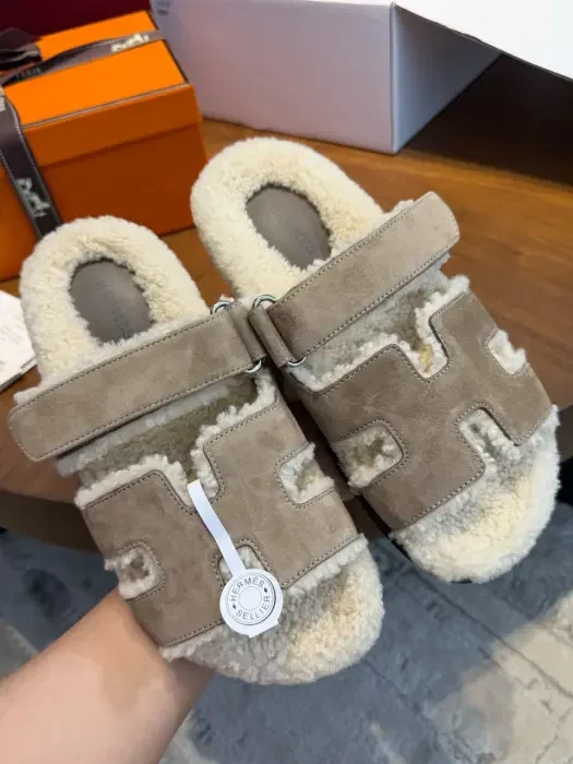 Hermes shoes  image 3