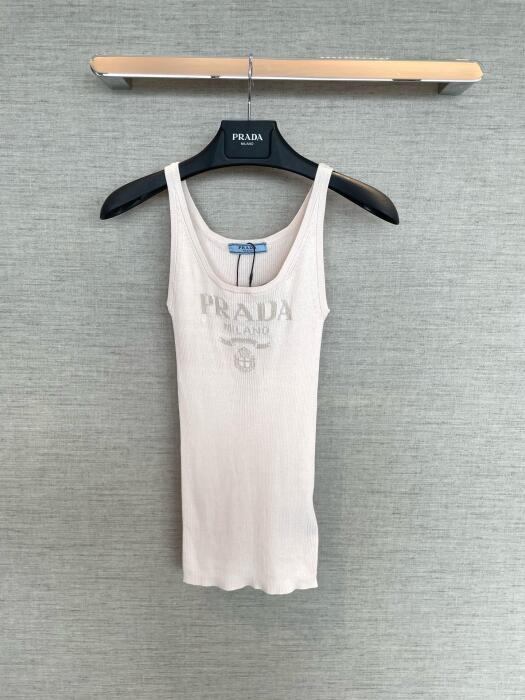 Prada image 0