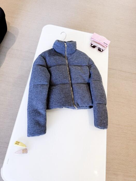 Moncler  image 0