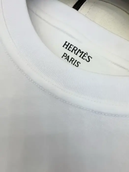 HERMES Clothes image 2