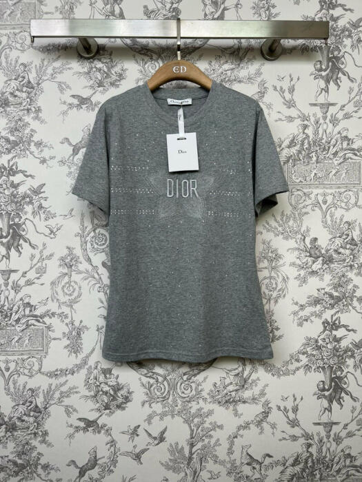 Dior image 0