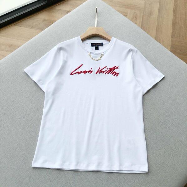 LV Clothes image 0