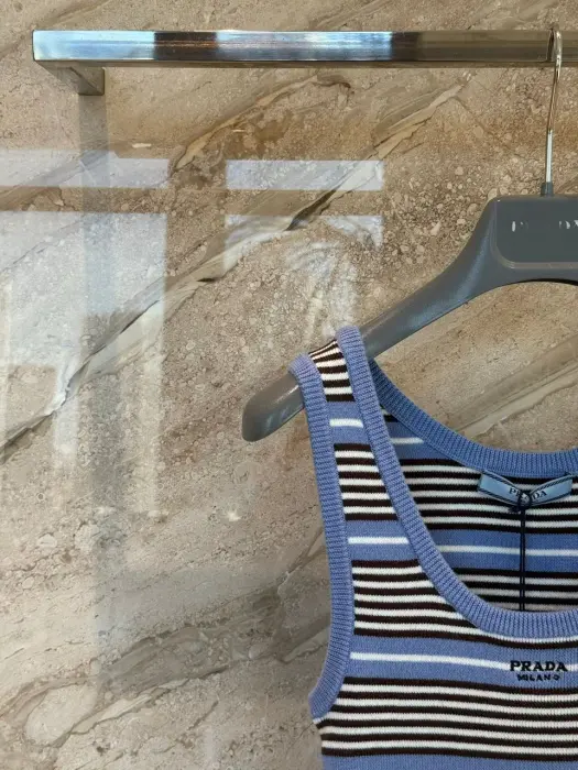 Prada Clothes image 5