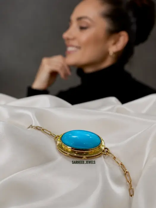 Natural 7.63 ct. Turquoise Arizona 18K Yellow Gold Bracelet image 1