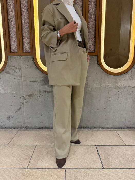 بدلة (بليزر + بنطلون) image 0