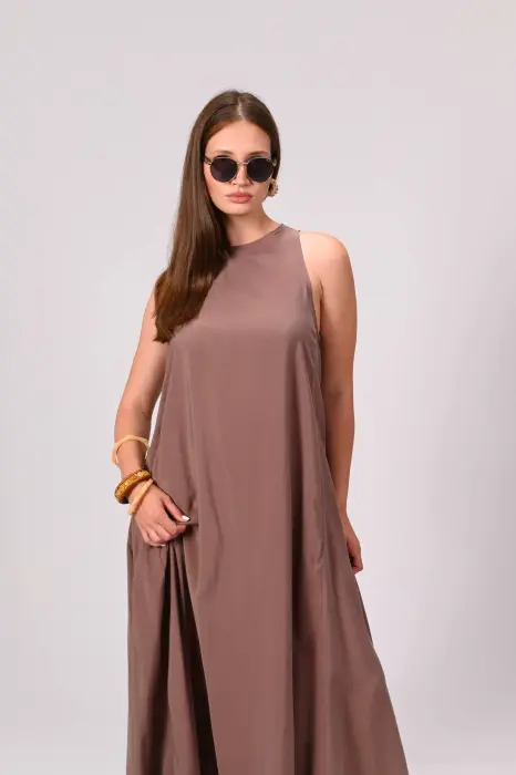 Light Sleeveless brown Dress image 0