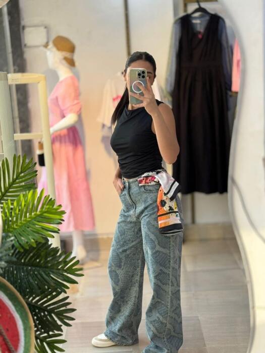 Printed Wide Leg Jeans image 1