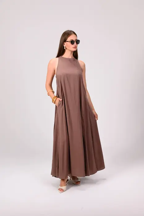 Light Sleeveless brown Dress image 2