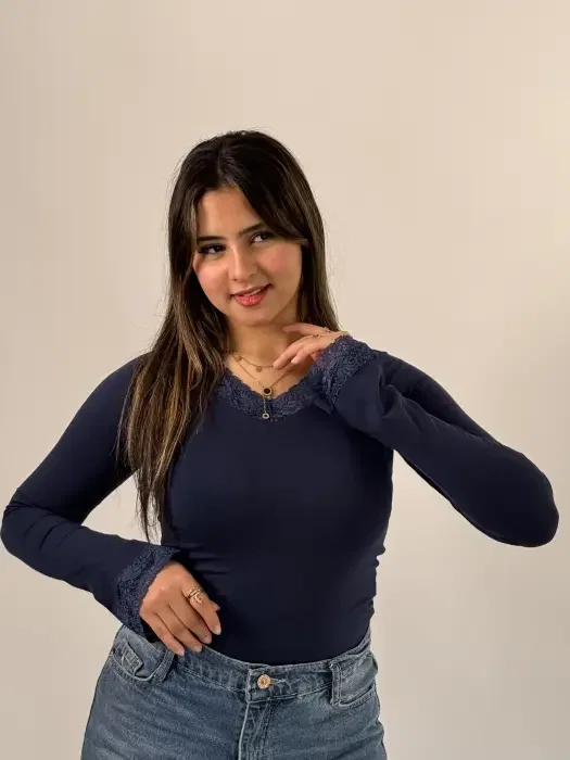 Lace Basic Top  image 4