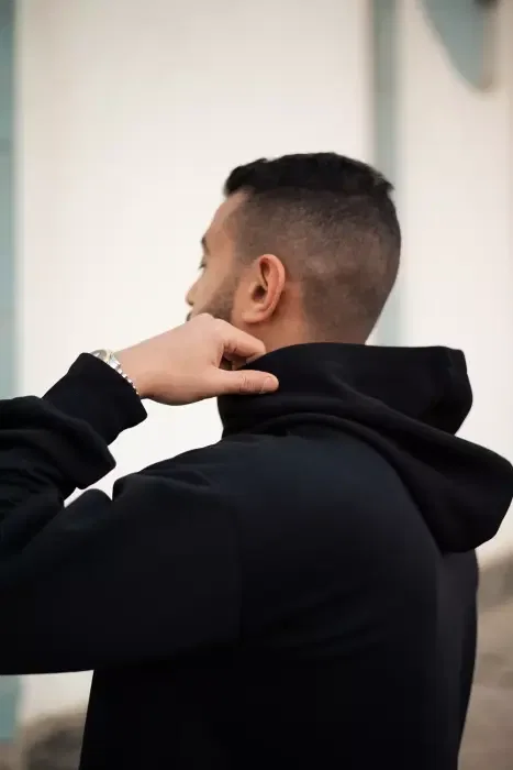BLACK HOODIE SADA image 3