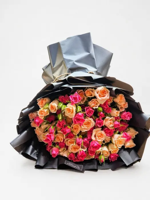 Stunning bouquet image 1
